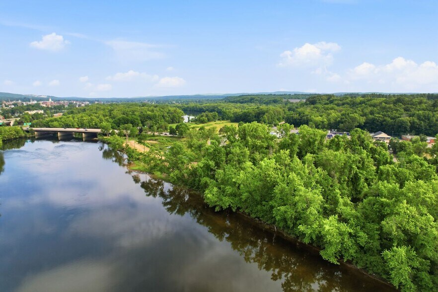 More Photos Of 25 Manchester St, Concord Land For Lease