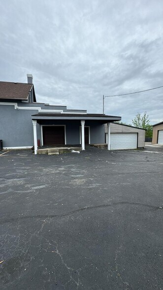 More Photos Of 4915 N Dixie Dr, Dayton Convenience Store For Sale