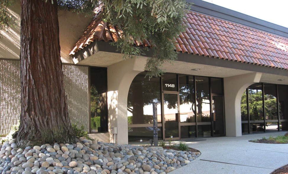 More Photos Of 1146-1148 Sonora Ct, Sunnyvale Light Manufacturing For Lease