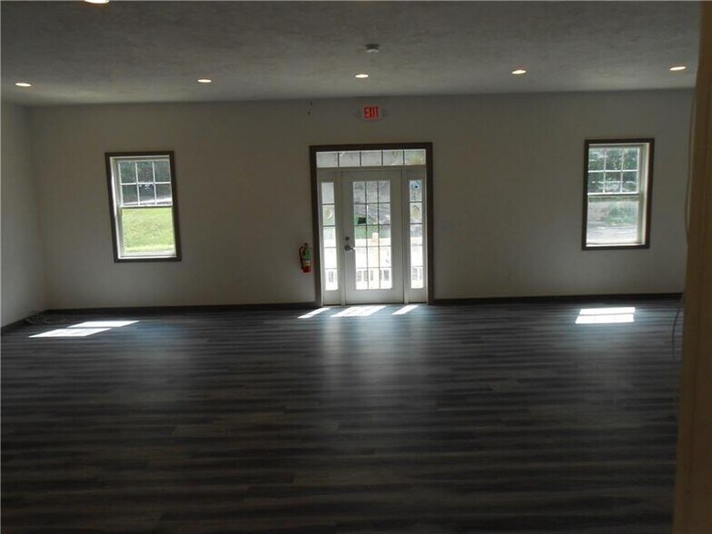 More Photos Of 205 Clairton Blvd, Pittsburgh Office For Lease