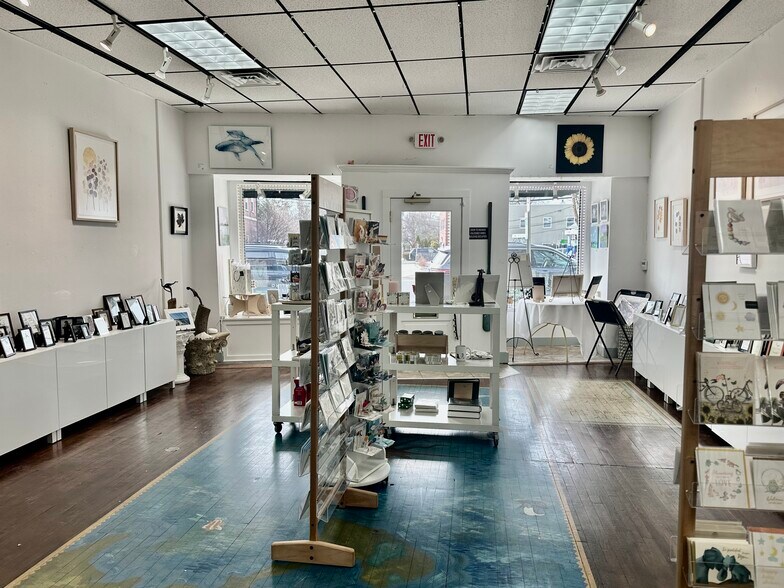 More Photos Of 202 Sound Beach Ave, Old Greenwich General Retail For Lease