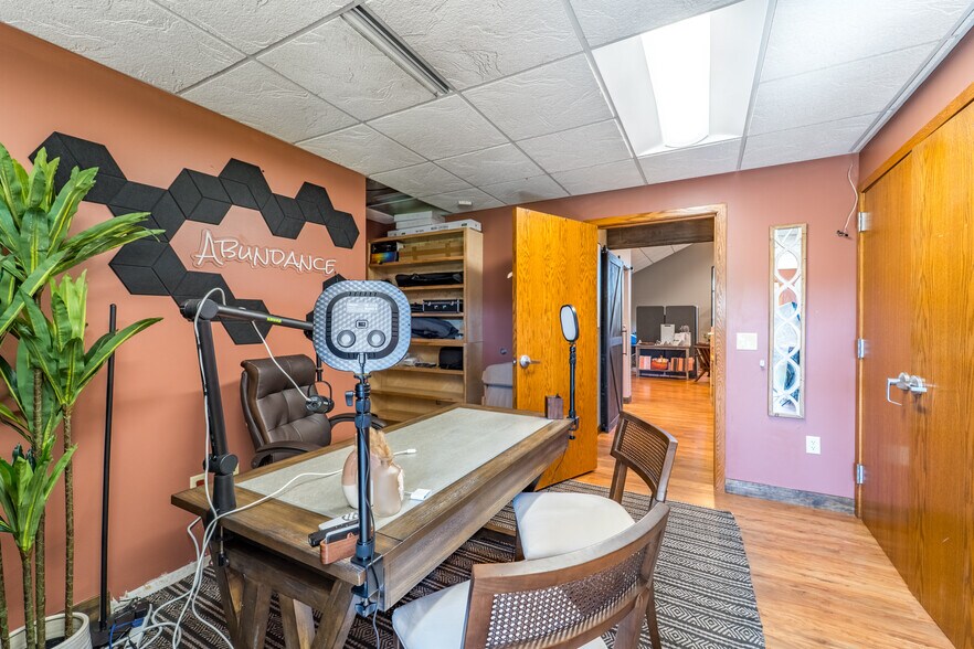 More Photos Of 7505 Stone Ridge Dr, Weston Medical For Sale