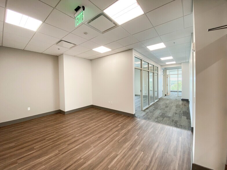 More Photos Of 201 E Park Ave, Tallahassee Office For Lease