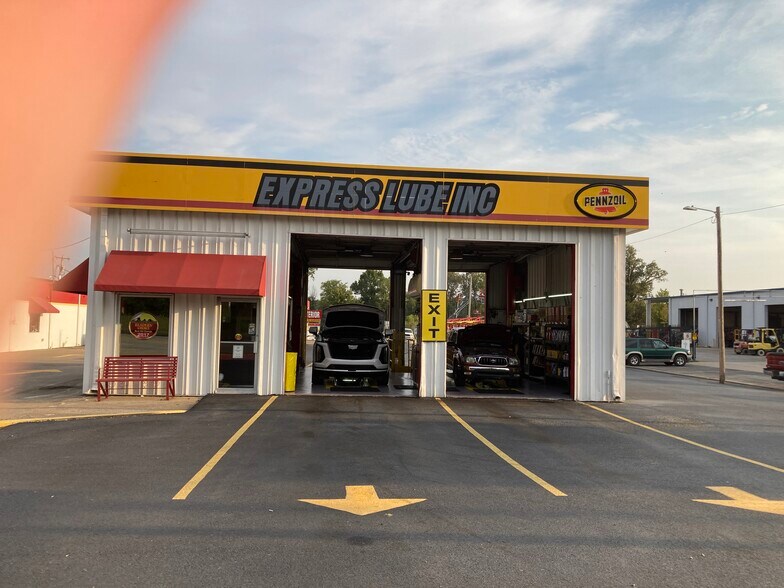 More Photos Of 3245 Park Ave, Paducah Carwash For Sale