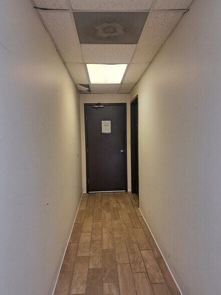 More Photos Of 4602 N US Highway 63, West Plains Flex For Sale