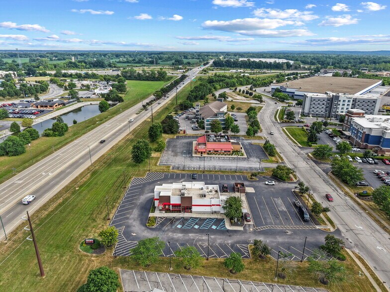 More Photos Of 6007 Gateway Dr, Plainfield Fast Food For Sale