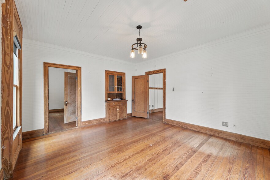 More Photos Of 638 Tillery St, Austin Office For Sale