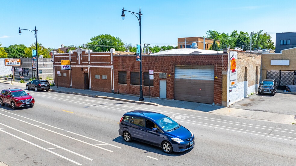 More Photos Of 3713-3719 W Lawrence Ave, Chicago Warehouse For Sale