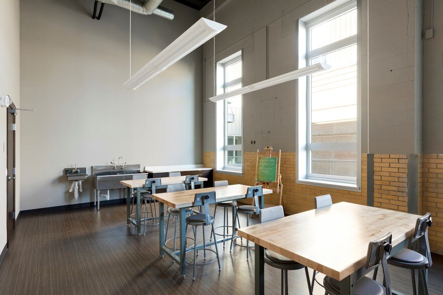 More Photos Of 180 Kellogg Blvd E, Saint Paul Apartments For Lease