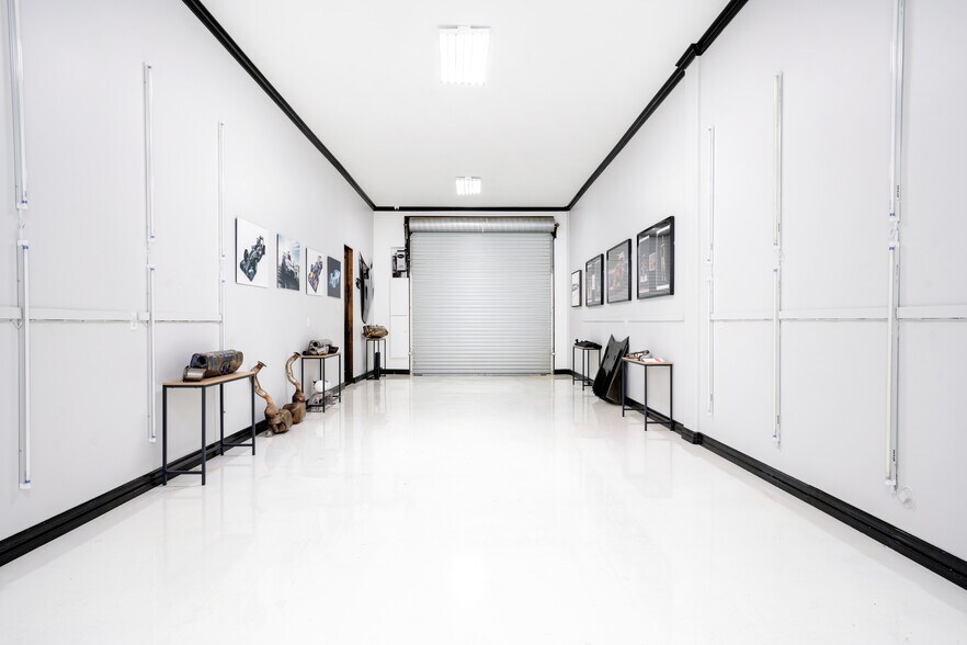 More Photos Of 4119 Allen St, Houston Office For Sale