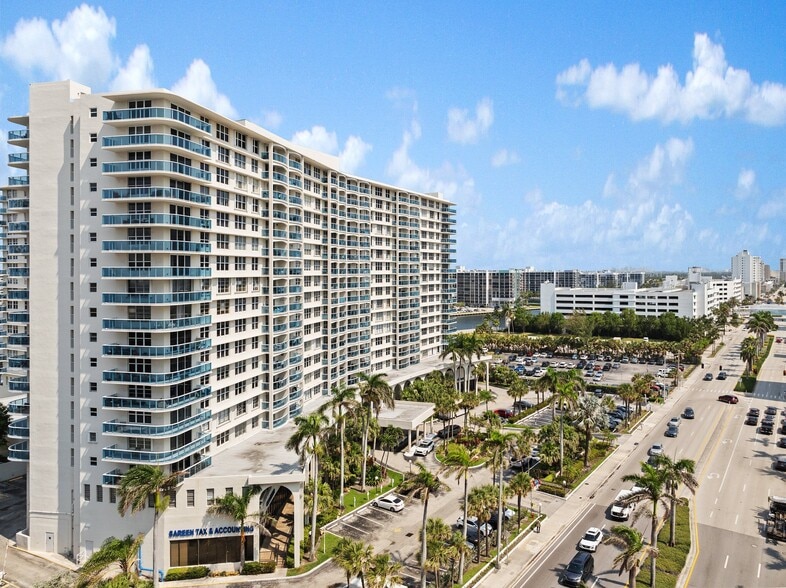 More Photos Of 3800 S Ocean Dr, Hollywood Office For Sale
