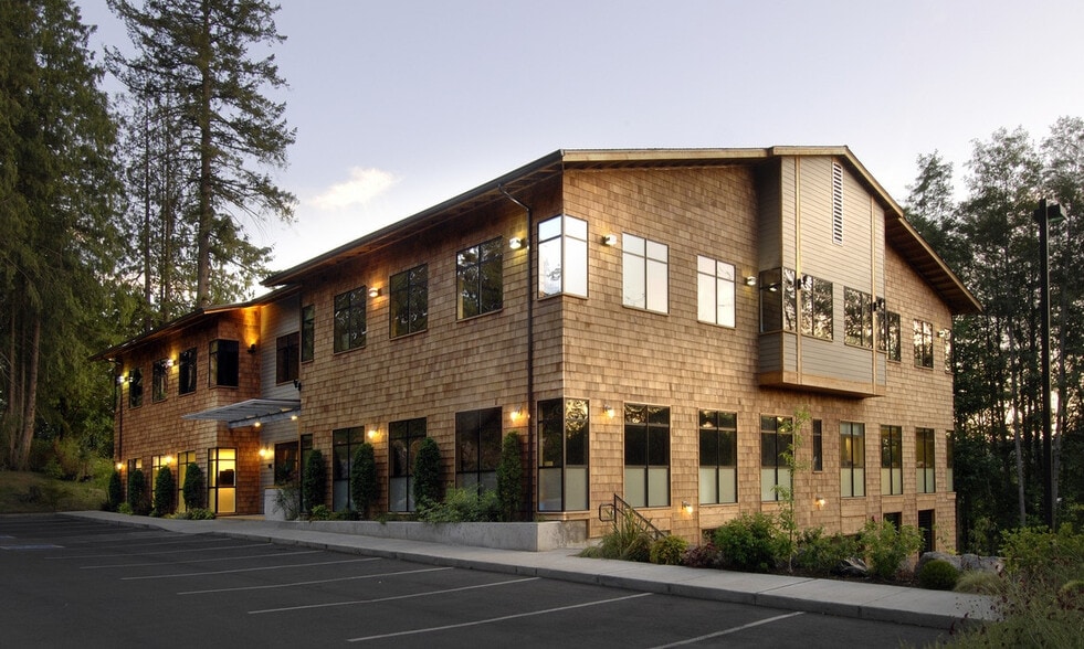 More Photos Of 19500 10th Ave NE, Poulsbo Medical For Sale