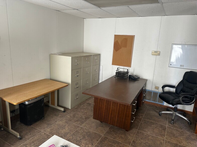 More Photos Of 601 Rex, Forsan Industrial For Sale