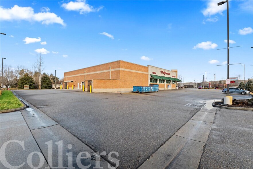 More Photos Of 6725 N Glenwood St, Garden City Freestanding For Sale