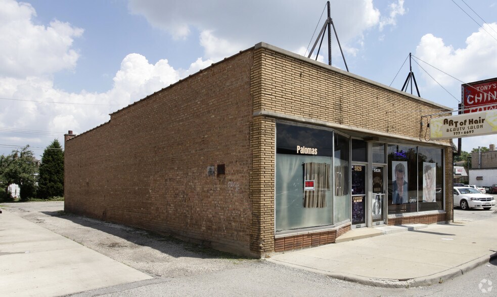 More Photos Of 5924-5926 W Lawrence Ave, Chicago Storefront For Lease