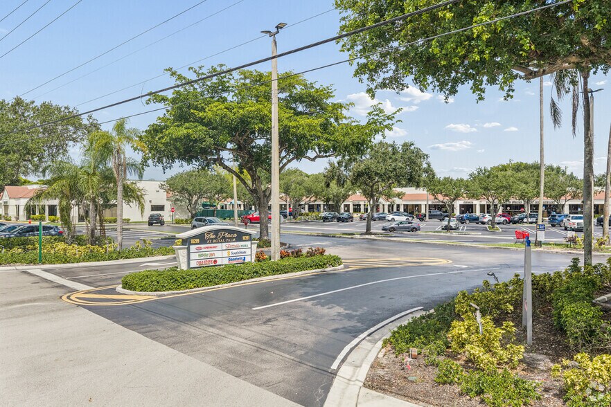 More Photos Of 10299-10391 Royal Palm Blvd, Coral Springs Unknown For Lease