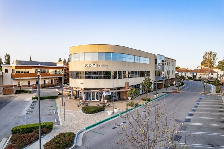 Primary Photo Of 1950 Sunny Crest Dr, Fullerton Medical For Lease