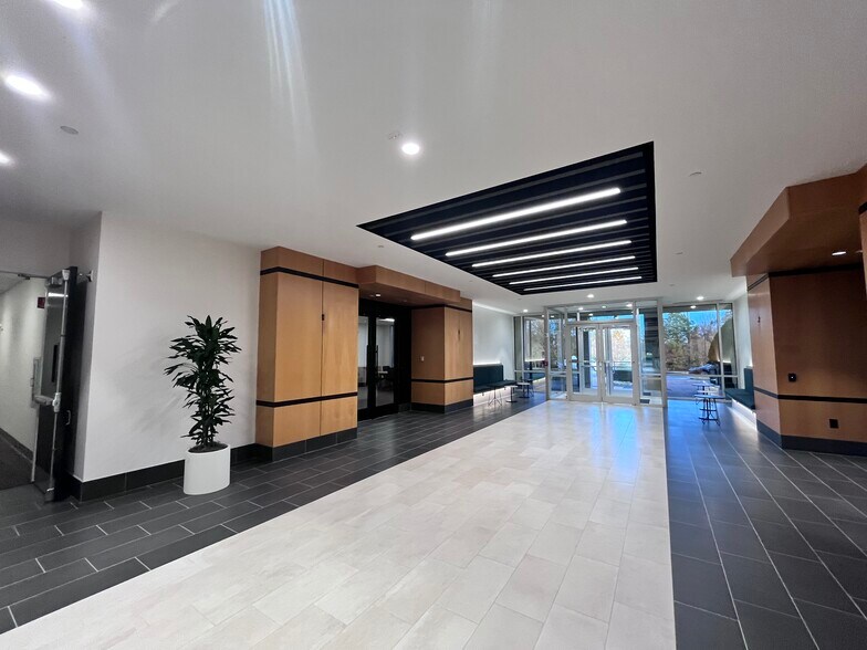 More Photos Of 701 Brookfield Pky, Greenville Office For Lease