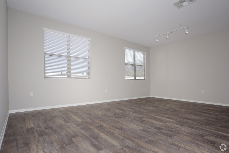 More Photos Of 700 S Myrtle Ave, Monrovia Apartments For Lease