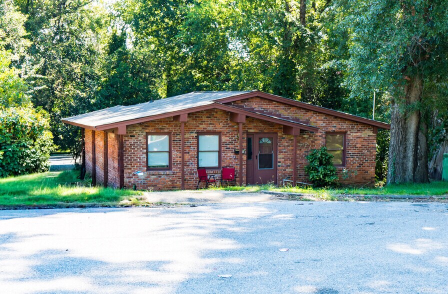 More Photos Of , Montgomery Specialty For Sale