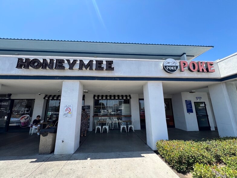 More Photos Of 15460-15508 S Western Ave, Gardena Unknown For Lease