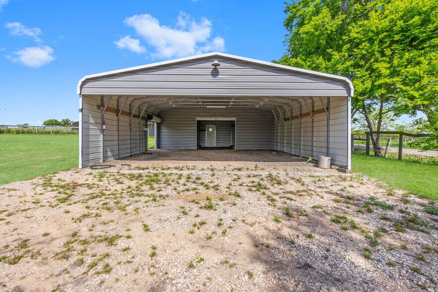 More Photos Of 156 Hohenwalde School Rd, Brenham Land For Sale