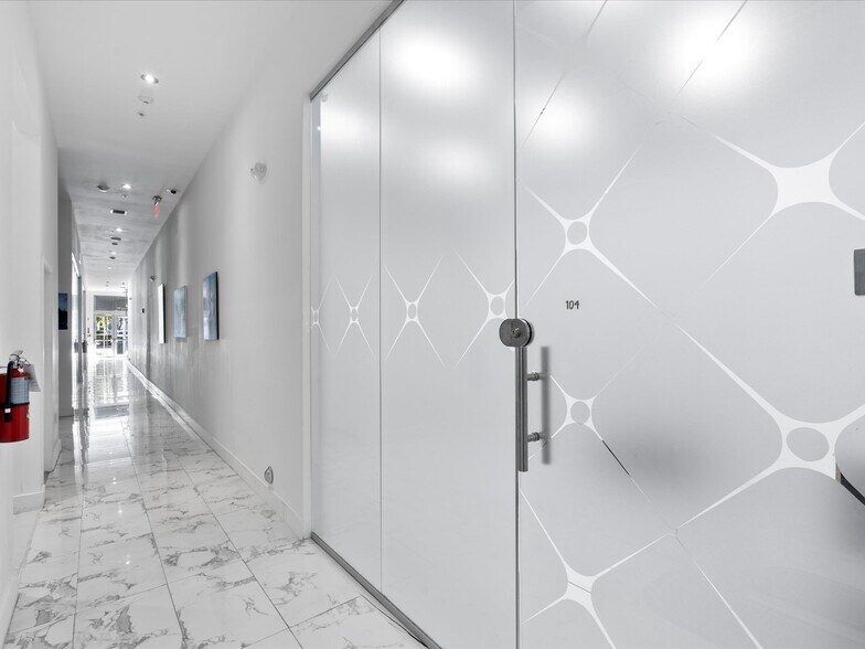 More Photos Of 1231 14th St, Miami Beach Storefront Retail Office For Lease