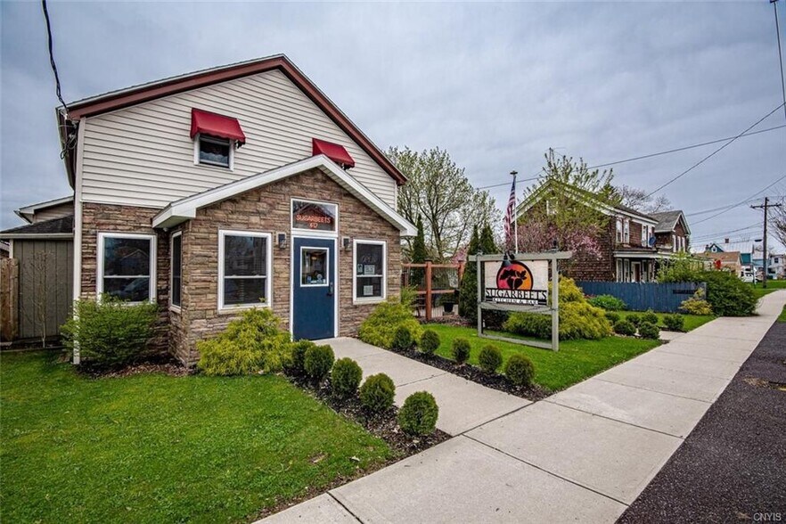 More Photos Of 417 W Dominick St, Rome Bar For Sale