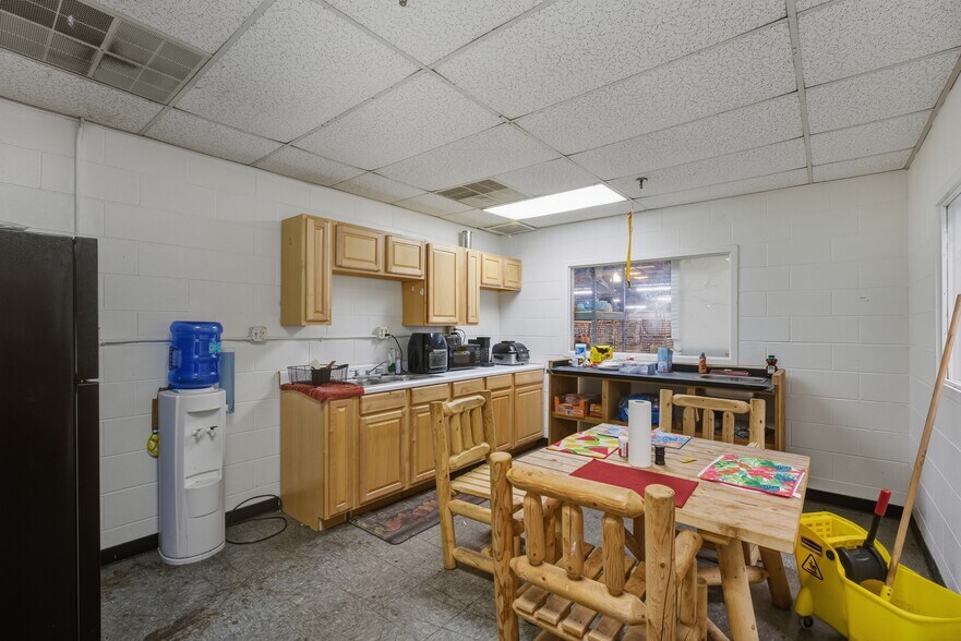 More Photos Of 349 Huntington Rd, Gaffney Warehouse For Sale