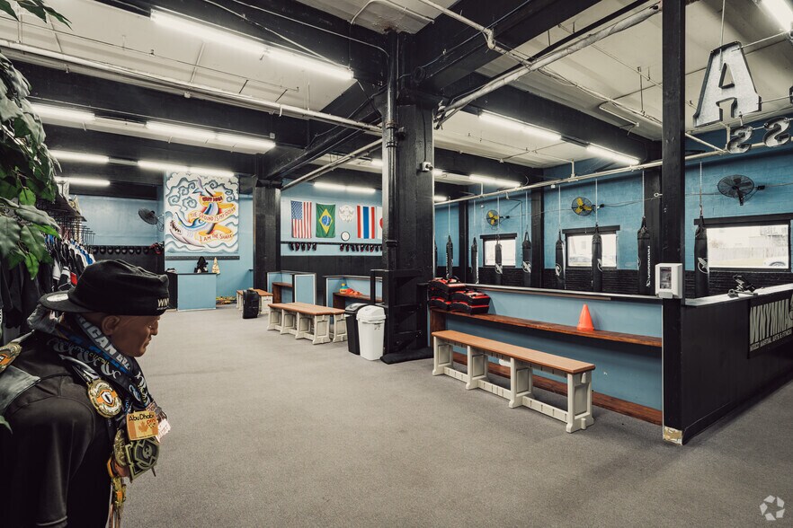 More Photos Of 255 Great Arrow Ave, Buffalo Warehouse For Lease