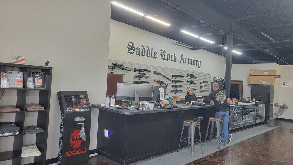 More Photos Of 15912 N RR 620, Austin Unknown For Lease