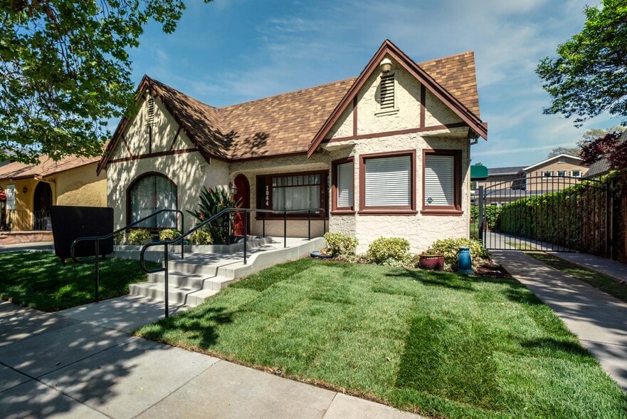Primary Photo Of 1044 Lincoln Ave, San Jose Medical For Sale