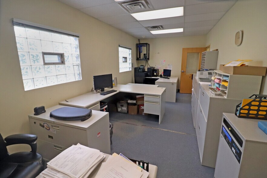 More Photos Of 1107 Lowry Ave, Jeannette Storefront For Sale