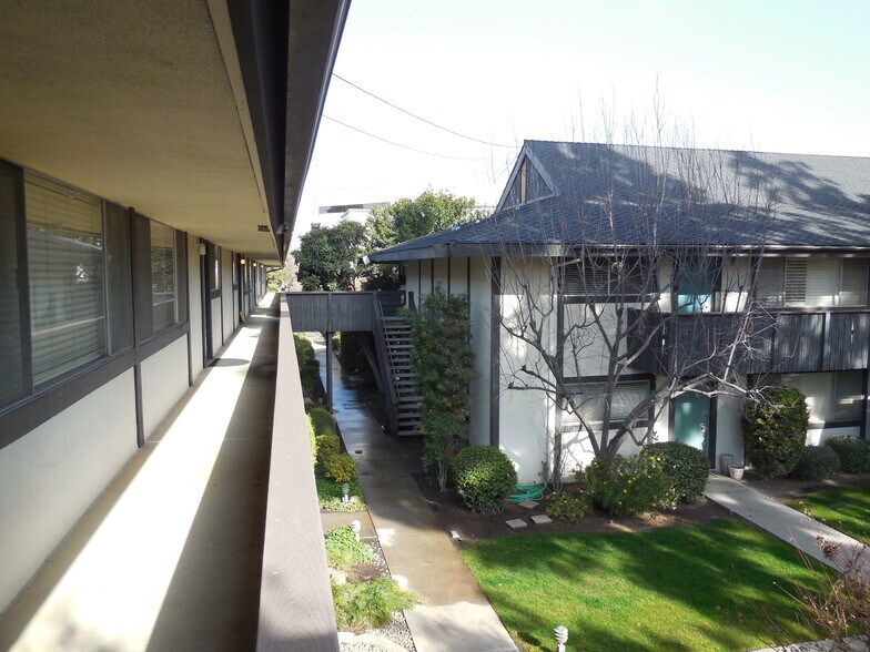 More Photos Of 5105 N Roosevelt Ave, Fresno Apartments For Sale