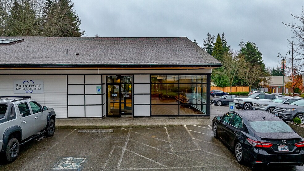 More Photos Of 4620 Bridgeport Way W, University Place Office For Lease