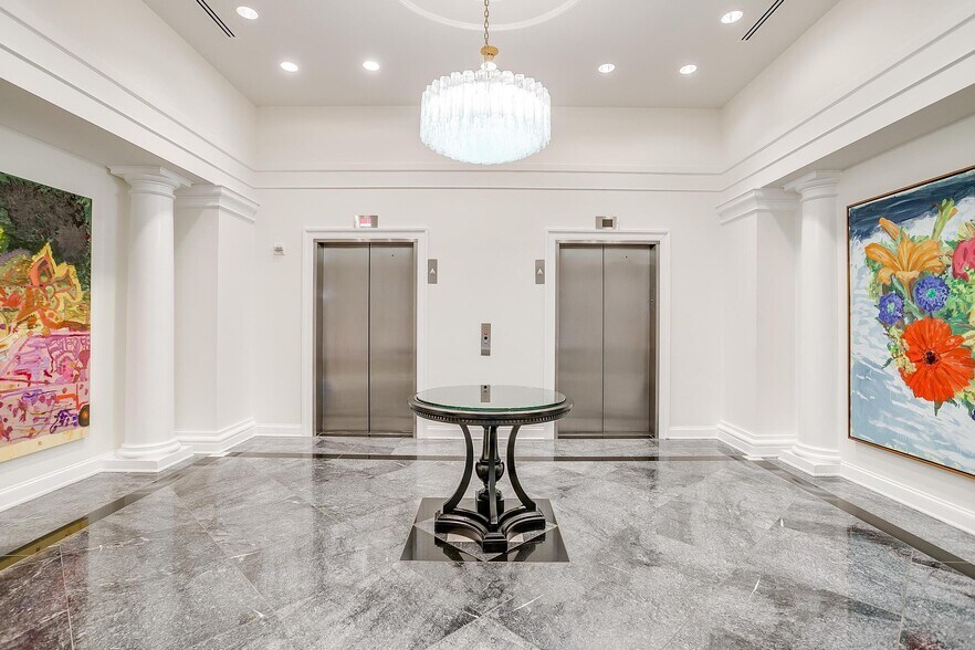 More Photos Of 501-509 Main St, Fort Worth Office For Lease