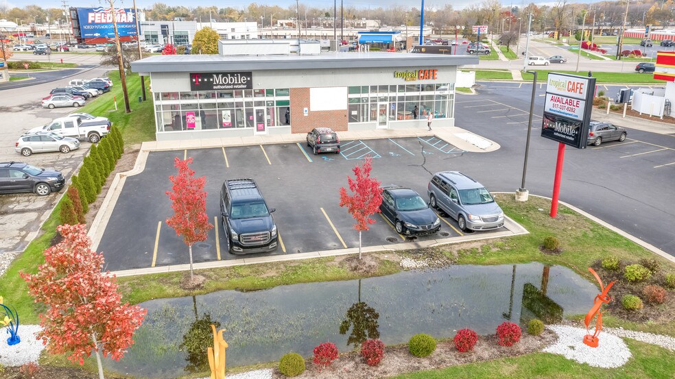 More Photos Of 6527 S Cedar St, Lansing Freestanding For Lease