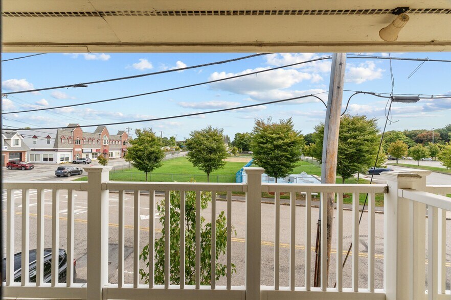 More Photos Of 47 Chelmsford St, Chelmsford Storefront Retail Residential For Sale