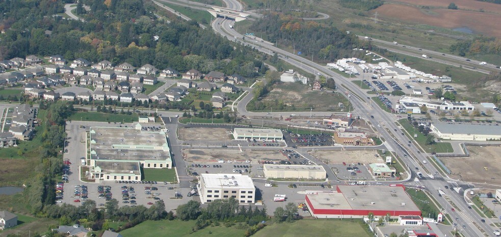 More Photos Of 4275 King St E, Kitchener Office For Lease