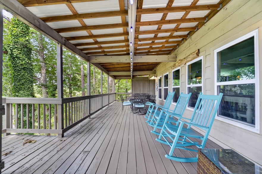 More Photos Of 112 Honolulu Ct, Hot Springs Specialty For Sale
