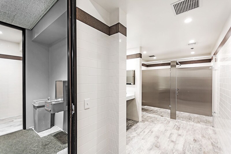 More Photos Of 3707 W Garden Grove Blvd, Orange Medical For Sale