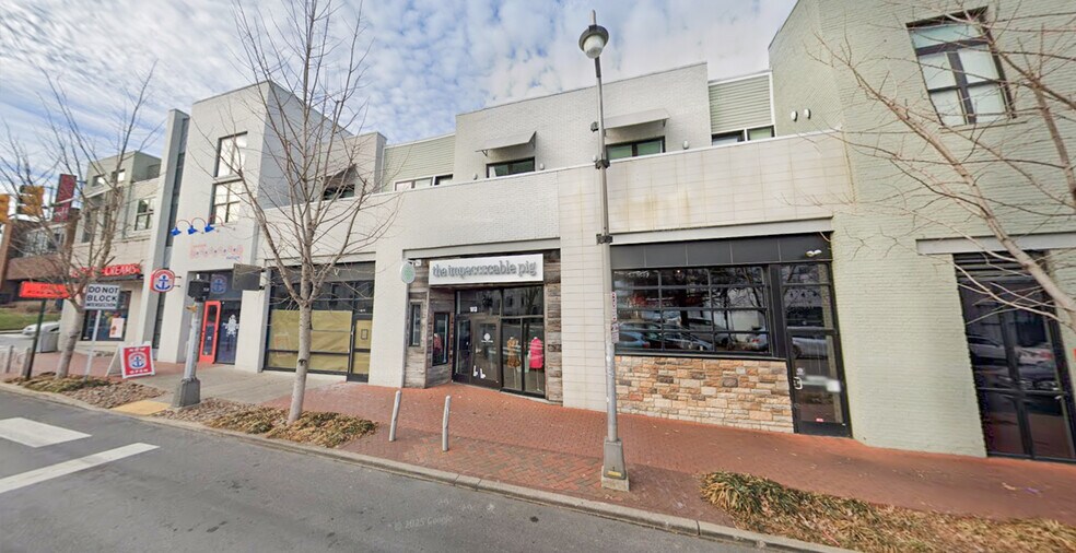 More Photos Of 1807-1819 21st Ave S, Nashville Storefront For Lease