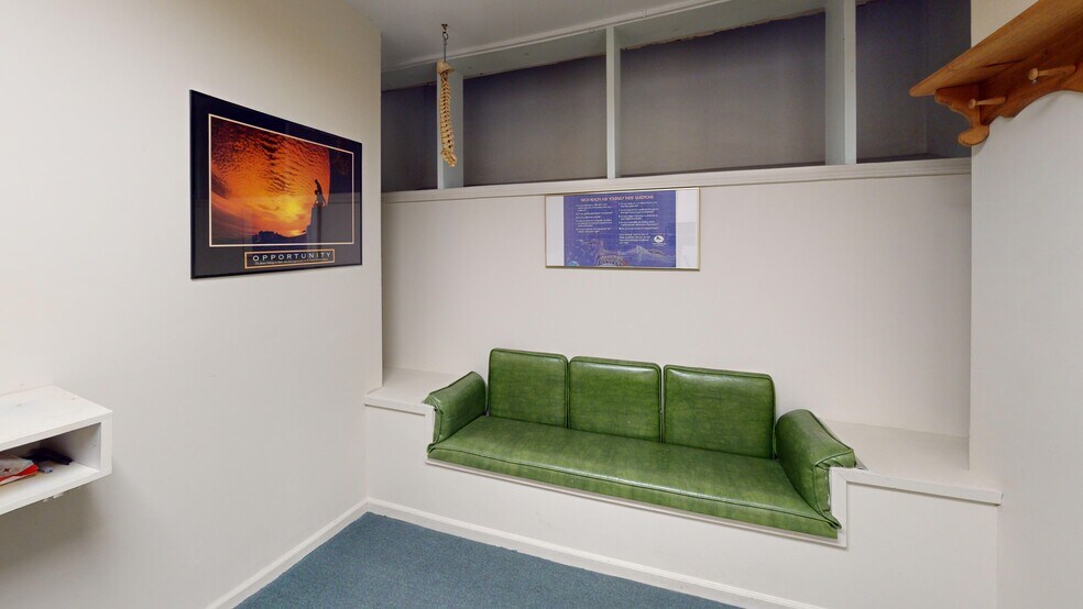 More Photos Of 721 S Michigan Ave, Howell Office Residential For Sale