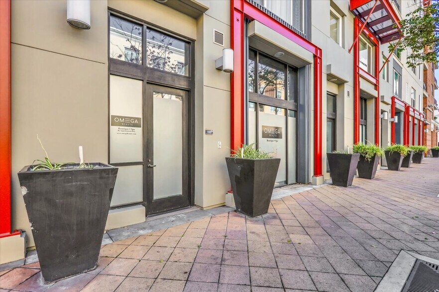 More Photos Of 300 E 4th St, Long Beach Apartments For Sale