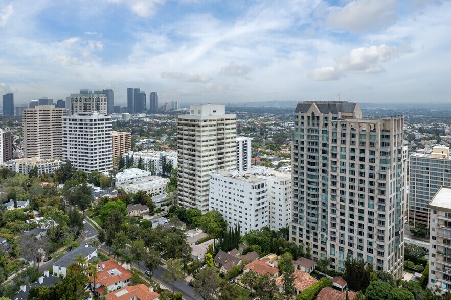 More Photos Of 10701 Wilshire Blvd, Los Angeles Apartments For Sale