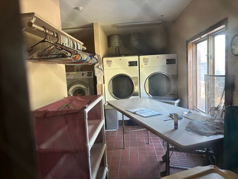 More Photos Of 509 S Buck Rd, Le Roy Skilled Nursing Facility For Sale