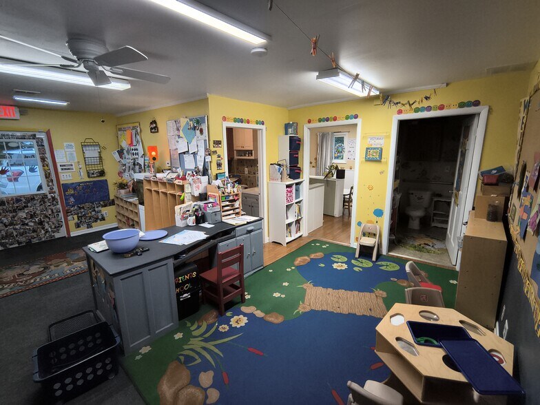 More Photos Of 7316 250th Ave, Salem Office For Lease