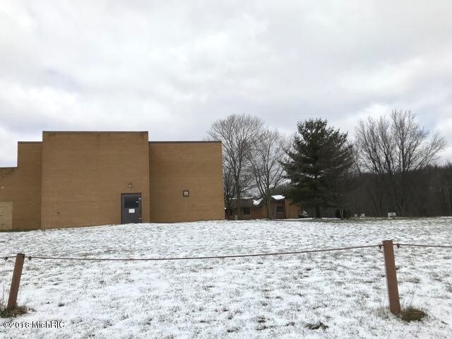 More Photos Of 15198 N Main St, Buchanan Office For Sale