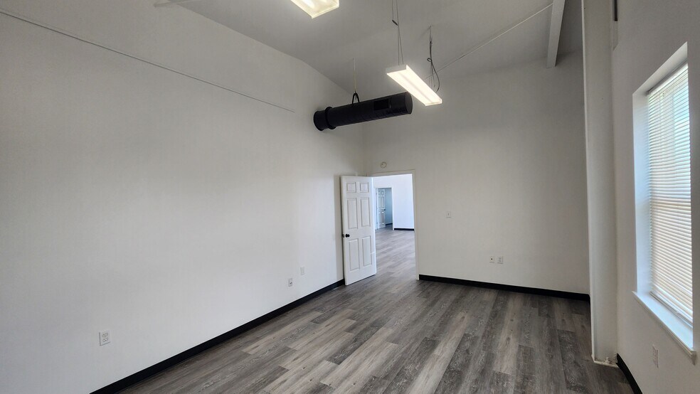 More Photos Of 720 Good Hope St, Norco Industrial For Sale