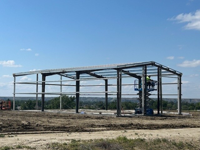 More Photos Of 211 City View Drive, Miles City Distribution For Sale